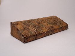 Футляр для очков на магните