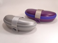 Футляр для солнцезащитных очков Alberto Moretti на молнии с липучкой